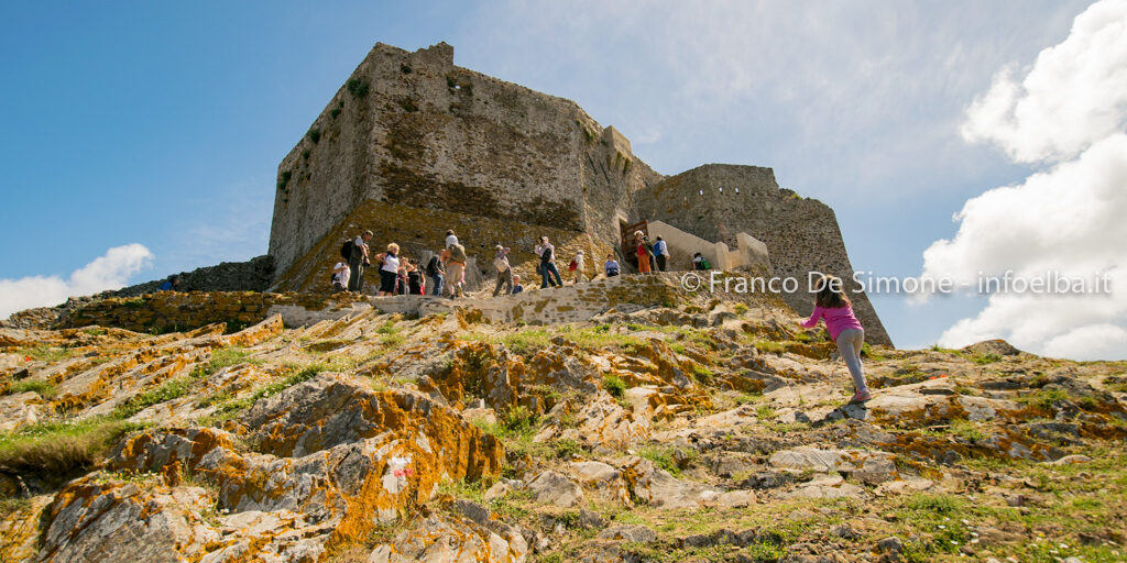 Castello del Volterraio-6900